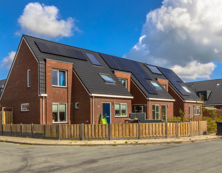 street-modern-houses-2021-08-29-01-00-54-utc.jpg street-modern-houses-2021-08-29-01-00-54-utc.jpg